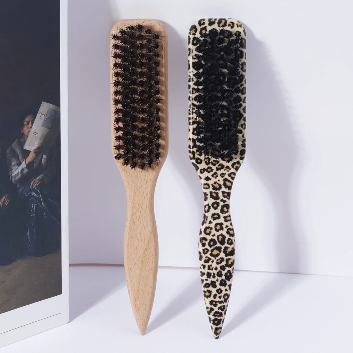 Brosse à cheveux à queue pointue, brosse à barbe, brosse à cheveux en poils, manche en bois de hêtre
