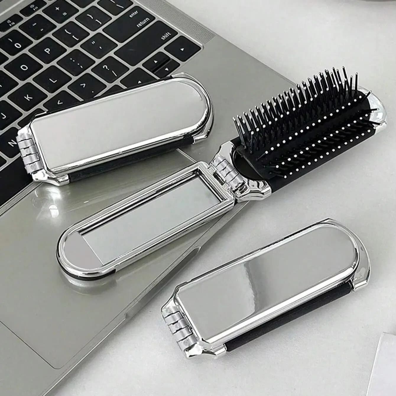 Mini brosse à cheveux pliante 2 en 1, peigne de Massage de la tête, antistatique, Portable, miroir,
