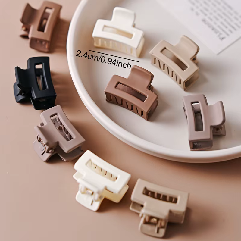 Petites clips beiges mixtes, accessoires pour filles mignonnes, parfaits pour un usage quotidien, de