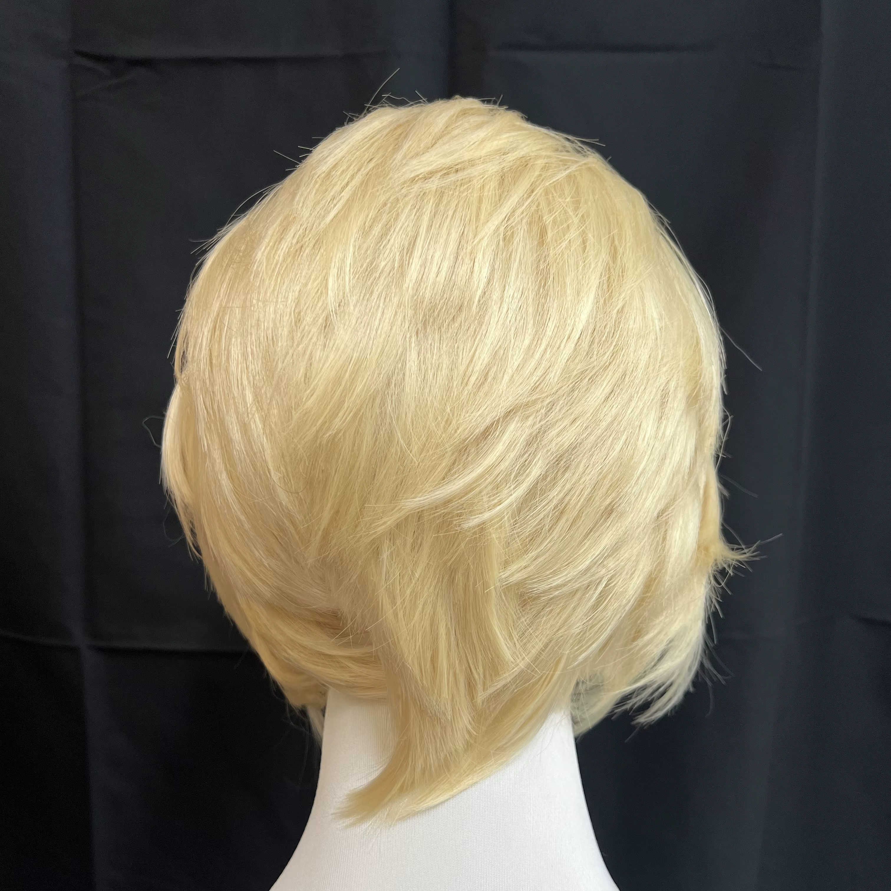 Ashely – perruque Lace Front Wig synthétique Blonde courte, 13x4, naissance des cheveux naturelle, F