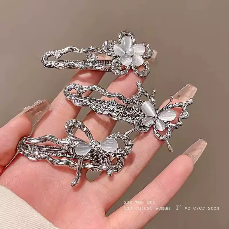 Y2K – épingle à cheveux en métal liquide irrégulier, pinces à cheveux papillon en Zircon pour fille,