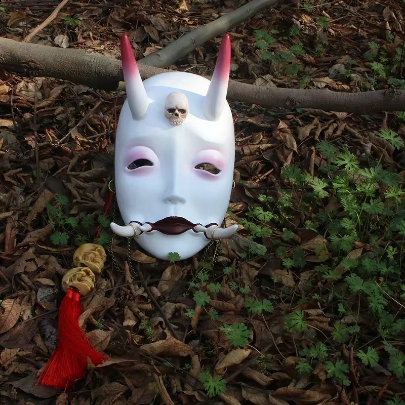 Masque d'horreur d'Halloween, masque de roi fantôme blanc de carnaval, en résine, ornements portable