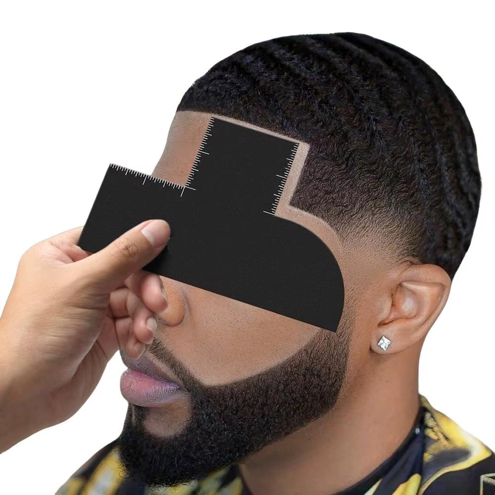 Outil professionnel pour la mise en forme de la barbe, carte de modelage pour une définition précise