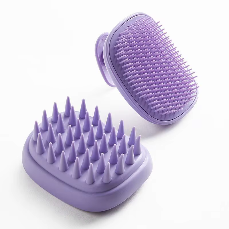 Brosse de massage du cuir chevelu en plastique ABS avec double poils doux pour un nettoyage en profo