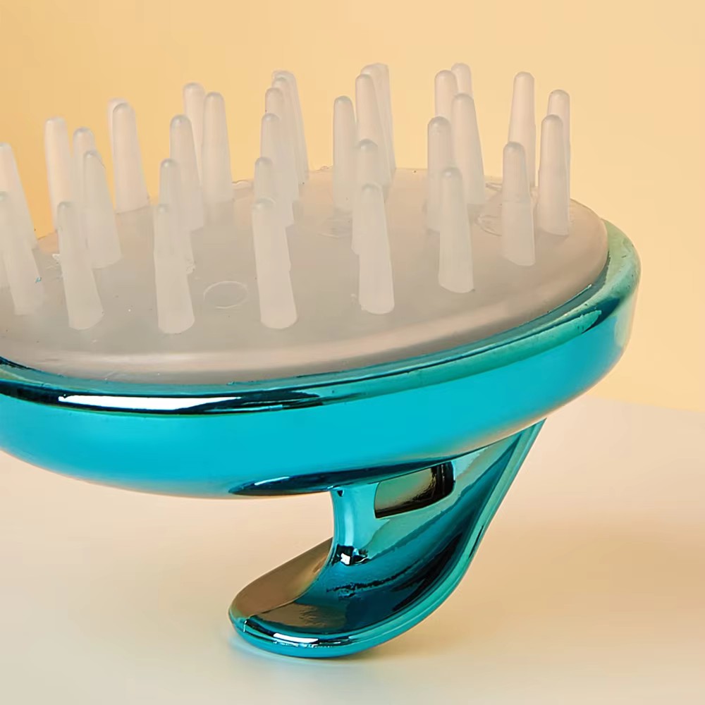 Brosse à shampoing masseur de cuir chevelu en forme de baleine bleue