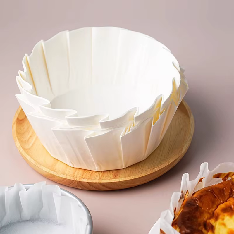 Moule en papier pliable pour gâteau au fromage basque, papier de cuisson, huile de cuisson, bord vert, mousse, libération de poulet