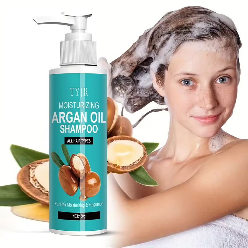Le shampooing à l'huile d'argan marocain contient une formule hydratante naturelle à l'aloe vera