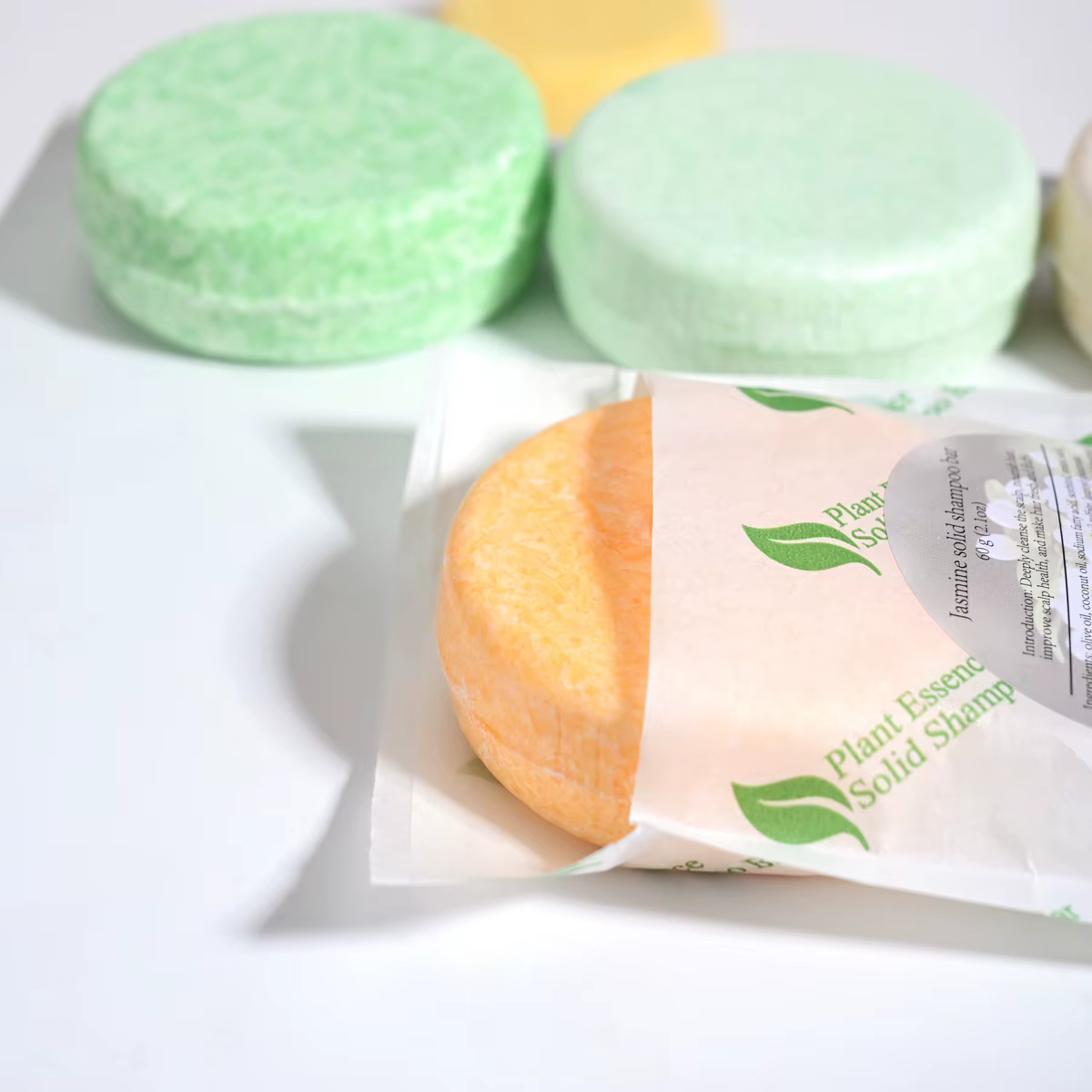 Shampoing à la noix de coco naturelle biologique