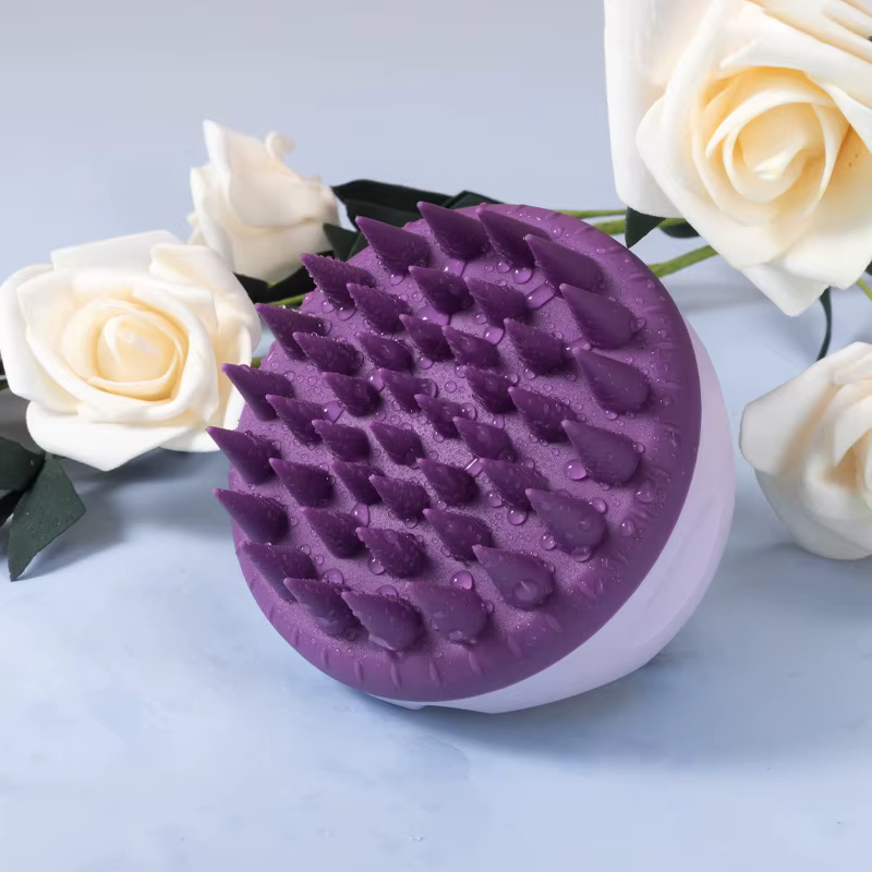 Brosse de nettoyage du cuir chevelu avec poignée