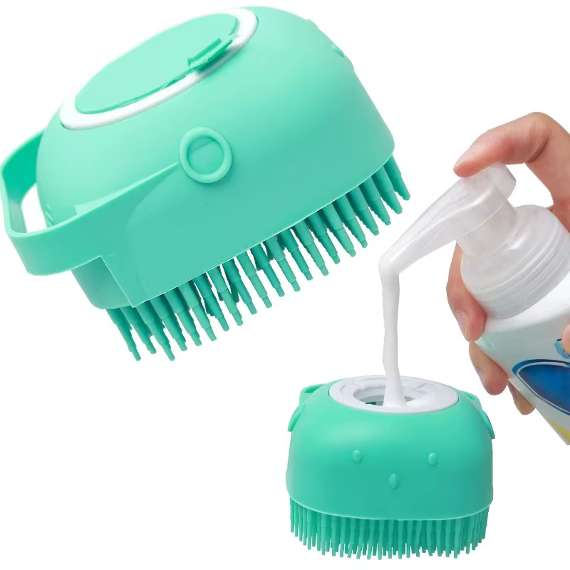Brosse de massage pour animaux de compagnie 80 ml (2,7 oz) pour chien et chat, peigne de toilettage en silicone souple pour le bain des poils courts