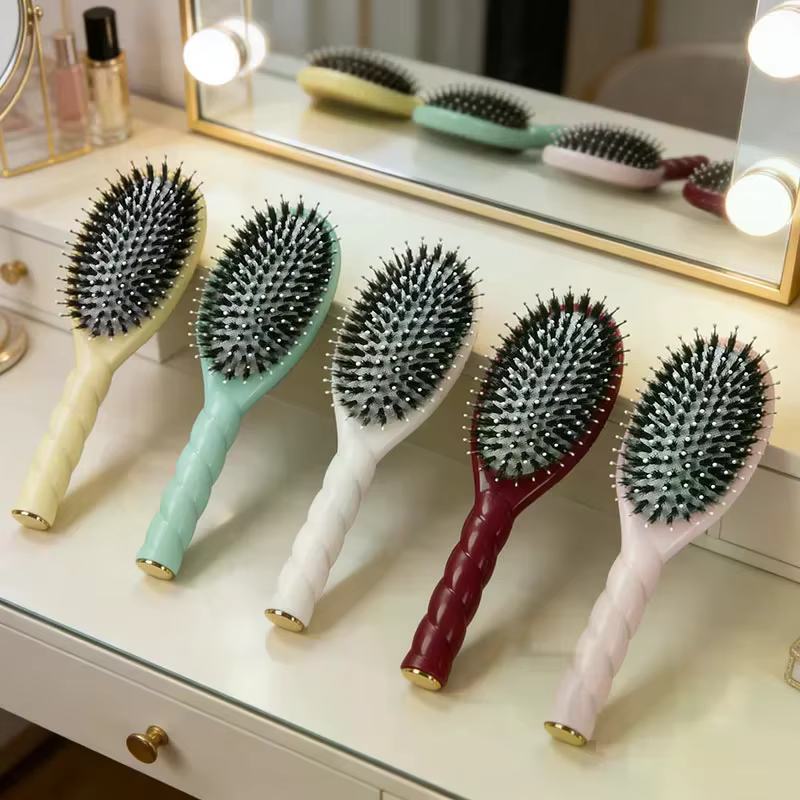 1 pièce Brosse à cheveux démêlante en poils de sanglier avec picots massants pour le cuir chevelu, réduit la casse, pour tous types de cheveux