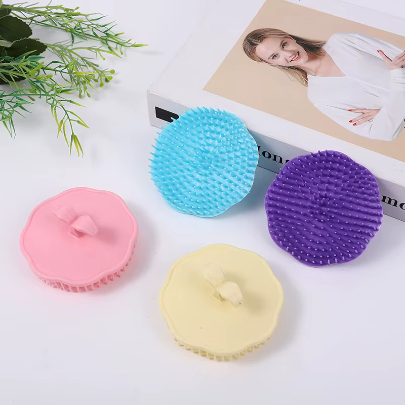 Brosse à shampooing pour le lavage des cheveux