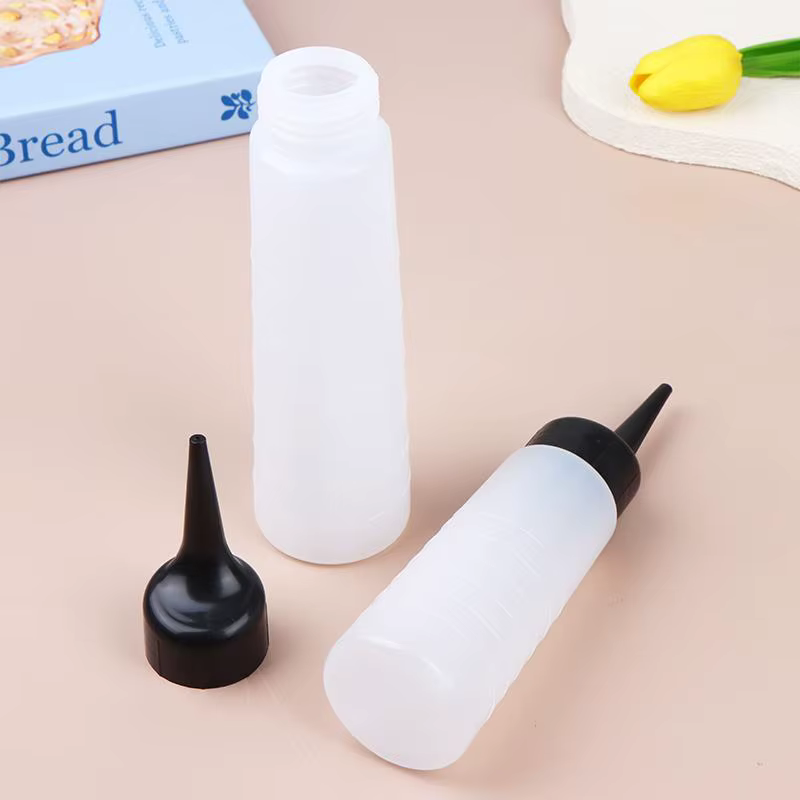 Flacon de shampoing colorant pour cheveux avec embout applicateur 250 ml pour salon de coiffure