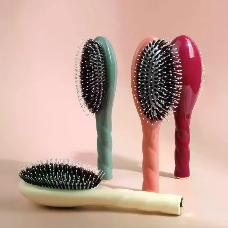 1 pièce Brosse à cheveux démêlante en poils de sanglier avec picots massants pour le cuir chevelu, réduit la casse, pour tous types de cheveux