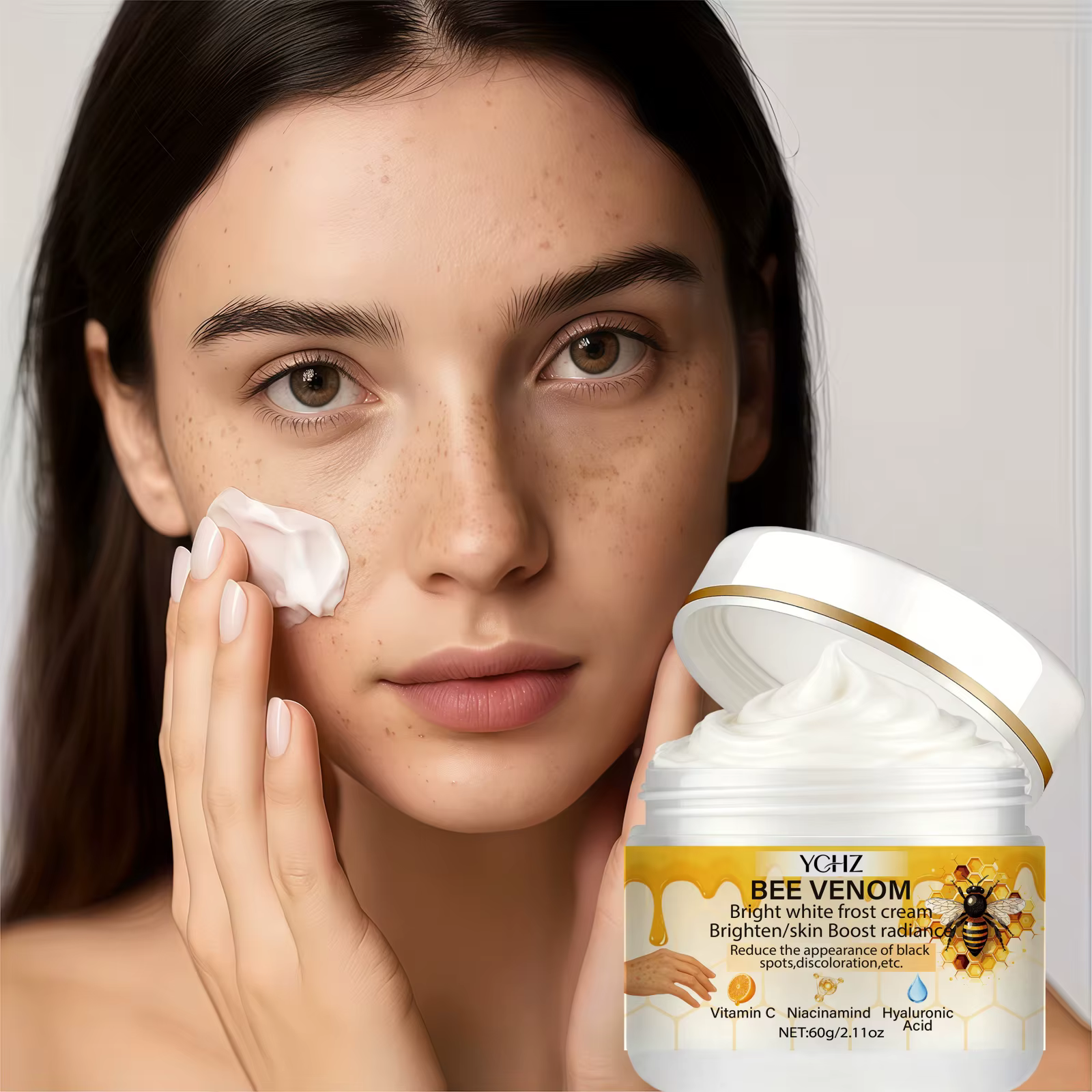 Crème éclaircissante au venin d'abeille, unifie le teint, élimine les taches brunes et le teint terne - Non grasse, convient aux hommes et aux femmes - Crème blanchissante et hydratante, pour usage de