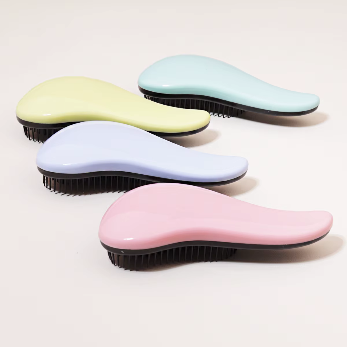 Brosse de massage antistatique