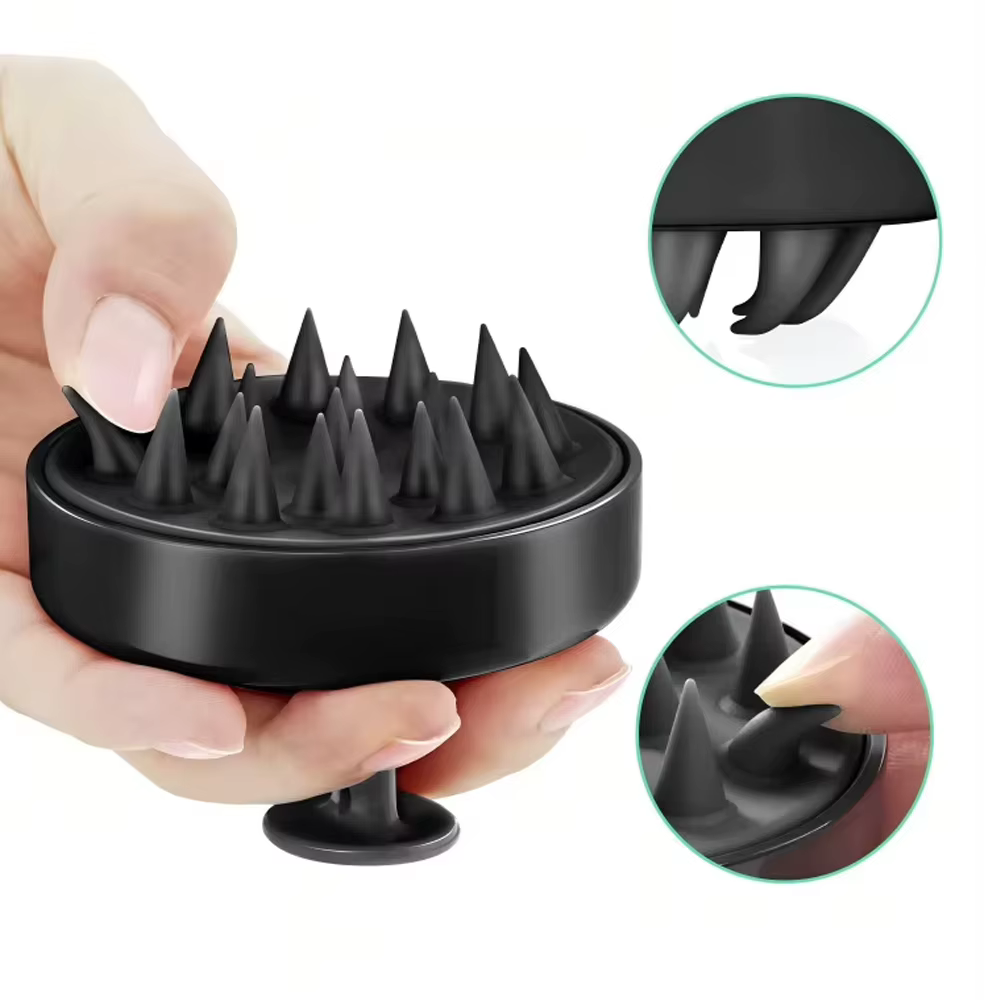 Brosse de massage du cuir chevelu en silicone souple pour le lavage des cheveux