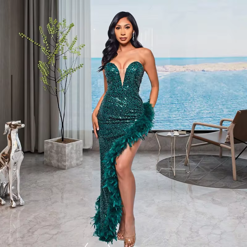 Robes pour femmes, modèle fourreau, bustier, pour soirée et bal de promo, ornées de plumes et de paillettes, magnifiques, coupe ajustée, sexy, dos nu, effet enveloppant sur les fesses, Vestidos