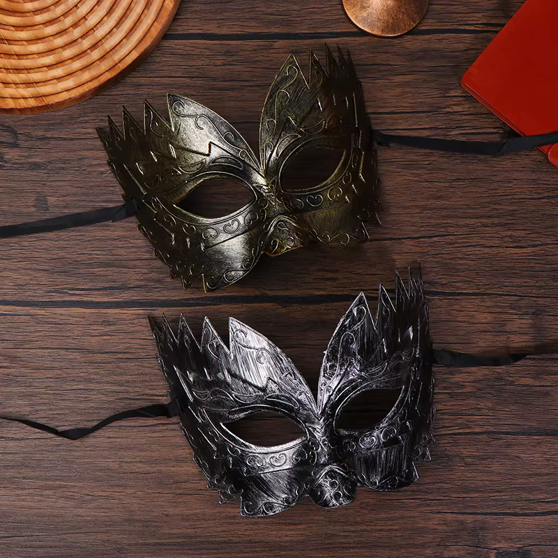 Masque de carnaval et de mascarade vintage, demi-masque en plastique doré et argenté, pour fête costumée d'Halloween, pour femmes et hommes, 1 pièce