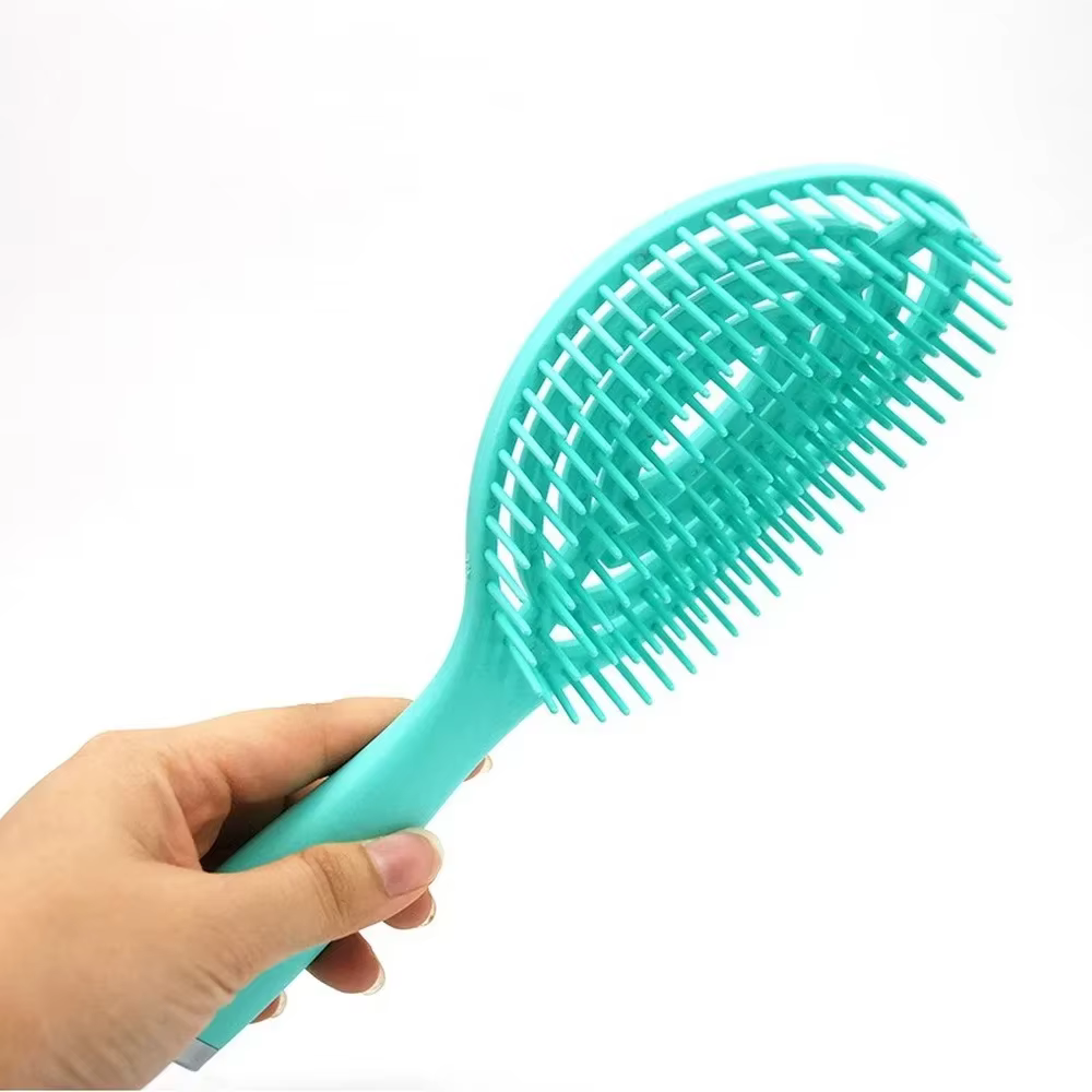 Massage antistatique du cuir chevelu