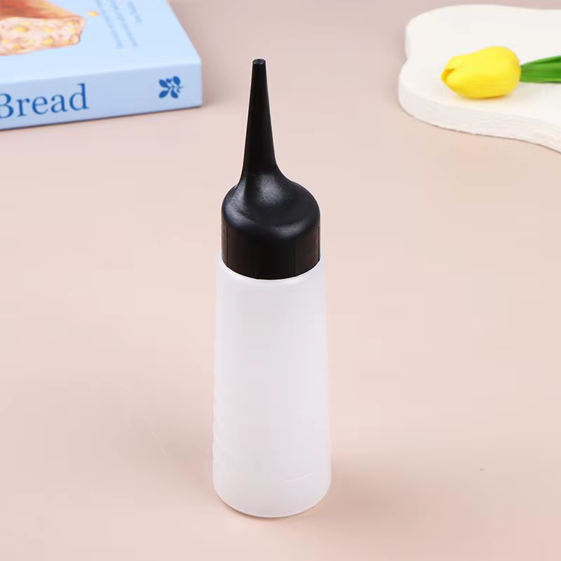Flacon de shampoing colorant pour cheveux avec embout applicateur 250 ml pour salon de coiffure