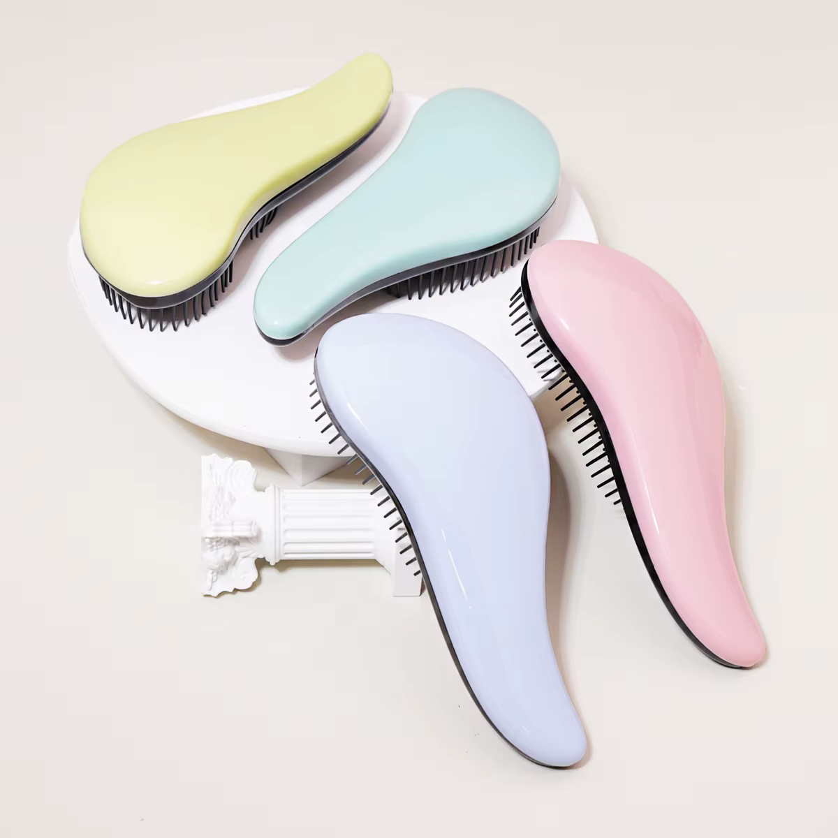 Brosse de massage antistatique